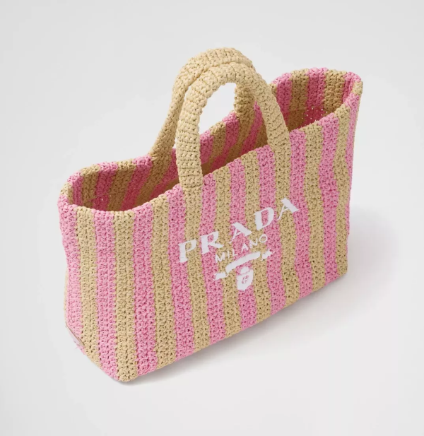 【PRADA】Paris Exclusive! Not in stock in Japan! A very popular raffia tote bag for a summery mood - Image 17