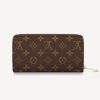 LOUIS VUITTON V Tote BB Long Wallet 2-Piece Set Value M43976+M60017 - Image 4